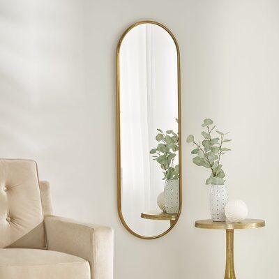 Owal mirror