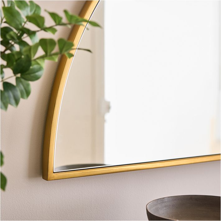 Half moon mirror