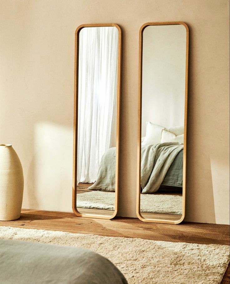 PORSCHE MIRROR