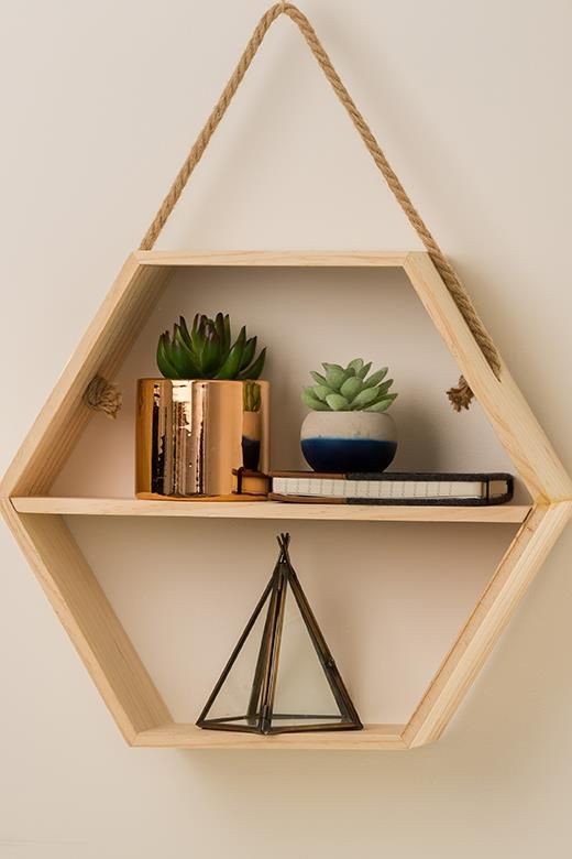 gree hanging shelf