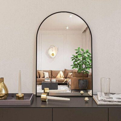 Umaima mirror