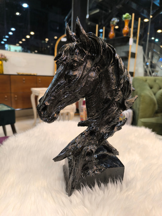 Black horse decor