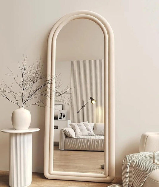 Pine tufted mirror