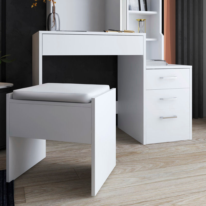 Weiland vanity