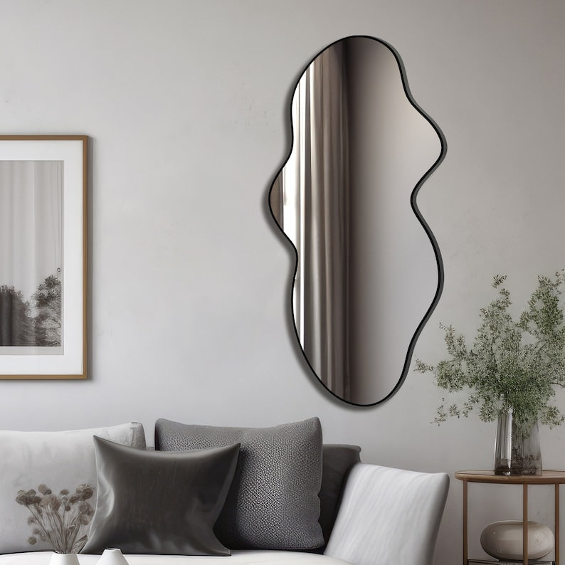 Almas irregular mirror