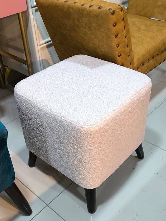 Square boucle Ottoman