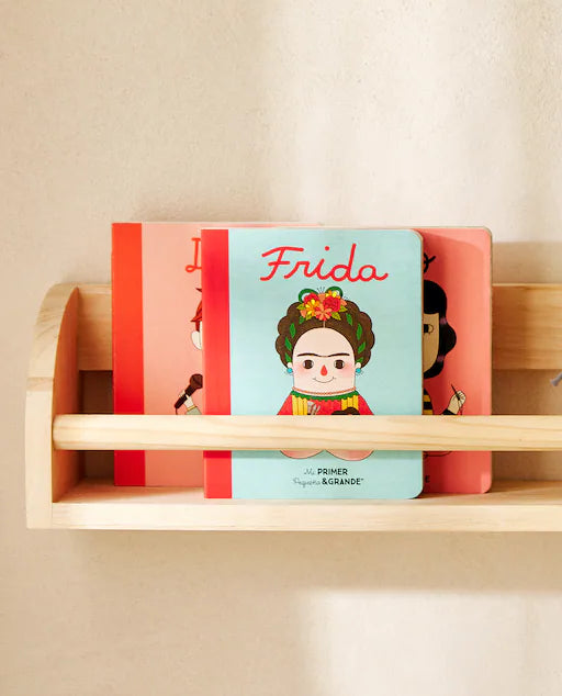 KIDS WOODEN SHELF